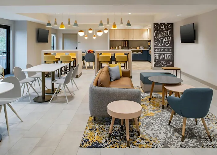 Towneplace Suites By Marriott Portland Airport